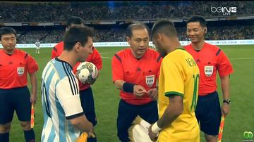 美洲杯:巴西vs阿根廷梅西对话内马尔(2019巴西与阿根廷友谊赛比分)